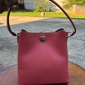 Coach Willow Bucket Bag NWT  smoke free